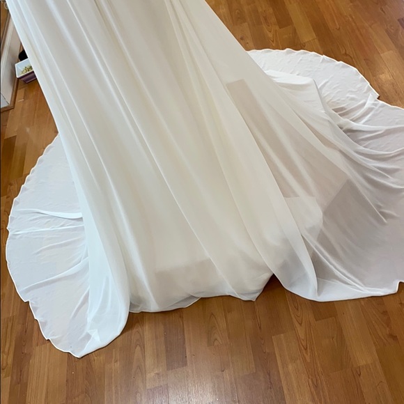 ✔️ ivory-silver wedding gown - Picture 3 of 8